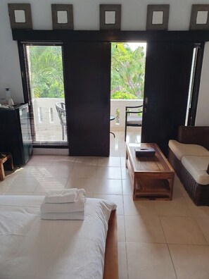 Single Room, Balcony, Pool View