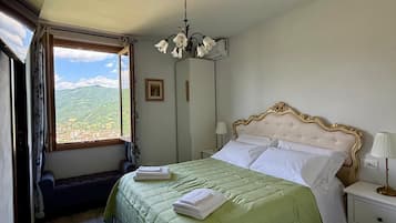 1 bedroom, internet, bed sheets, wheelchair access