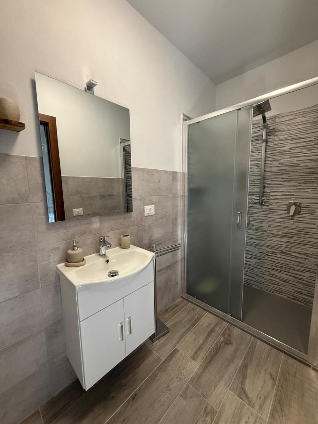 Free toiletries, hair dryer, slippers, towels