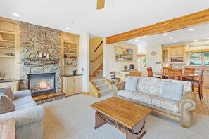 TV, fireplace, offices