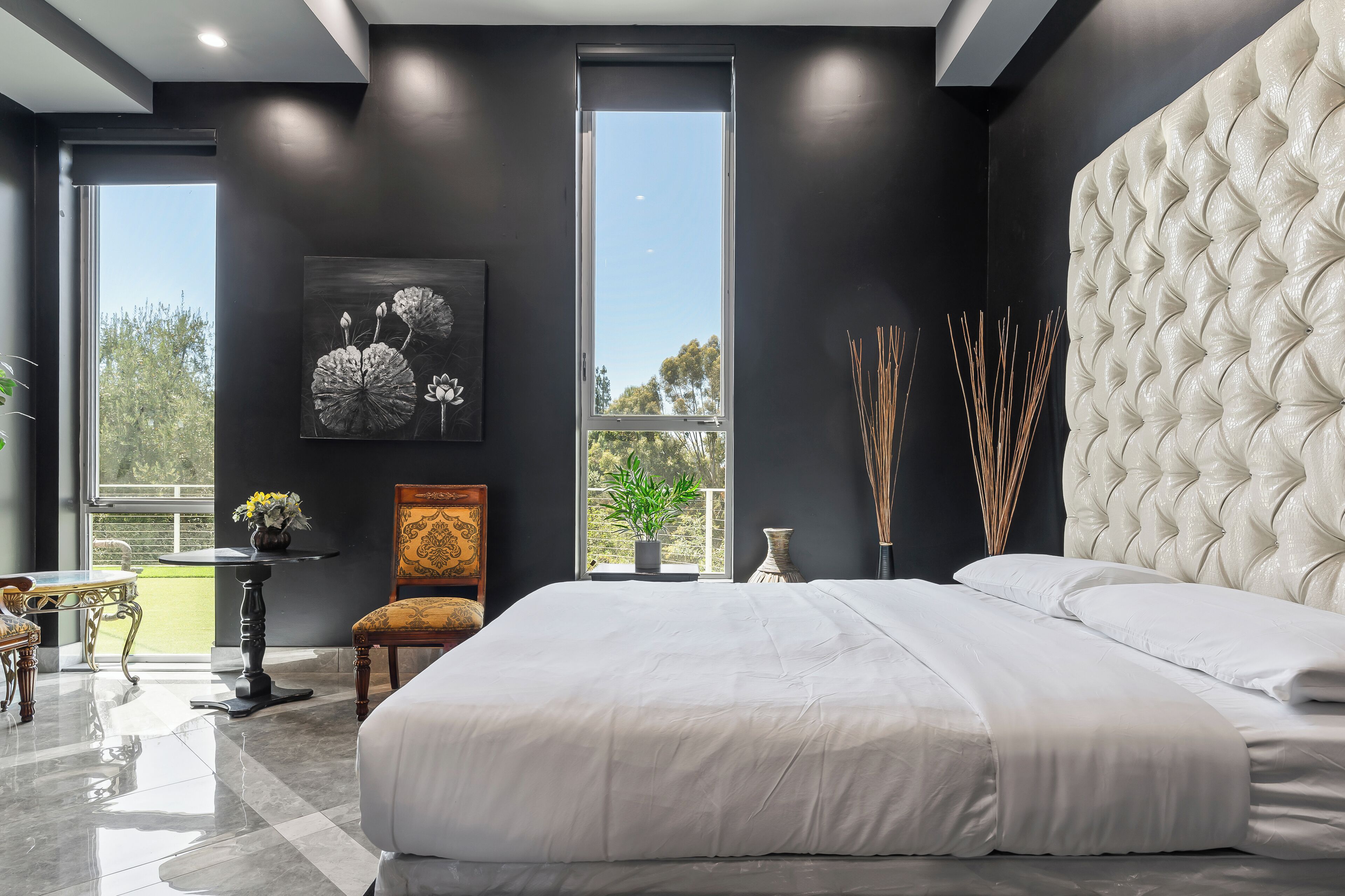 5 habitaciones, tabla de planchar con plancha y wifi gratis 