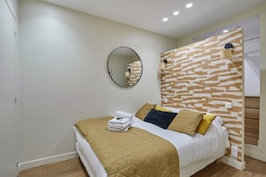 1 Schlafzimmer, Bügeleisen/Bügelbrett, Bettwäsche