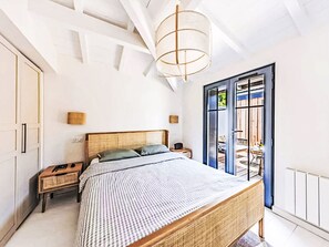 4 soverom og internettilgang