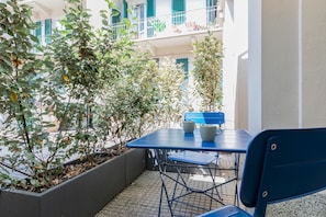 Outdoor dining - Yellow Loft by Wonderful Italy (Torino)