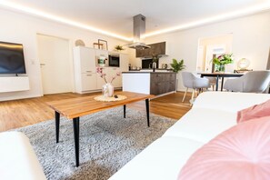 Imagen sin descripción, 2 de 28, botón