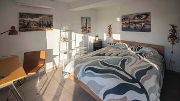 2 Schlafzimmer, Schreibtisch, BĂŒgeleisen/BĂŒgelbrett, Internetzugang