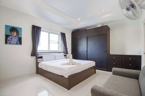 Sea View Near Beach  MuayThai C230