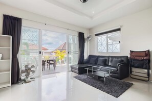 Living area - Sea View Near Beach MuayThai C230 (Rawai)