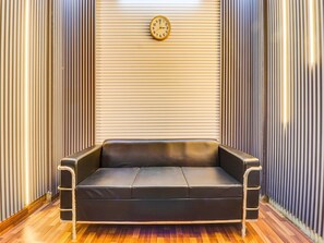 House | Reception