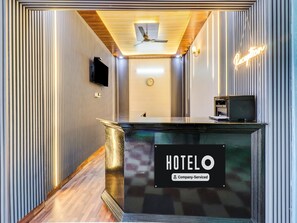 House | Reception