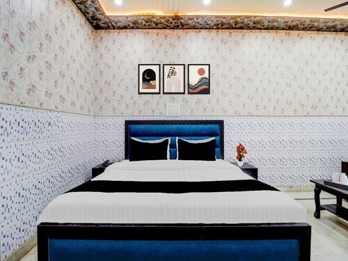 Hotel O Dehradun Central Junction