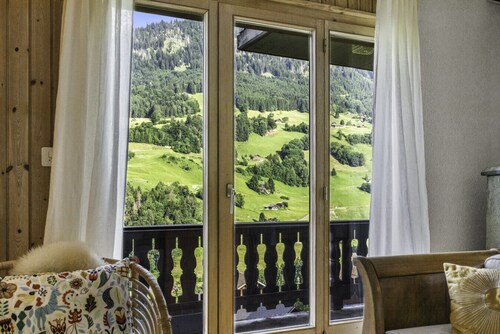 Val d'Illiez, 6 pers • Balcony & view - parking