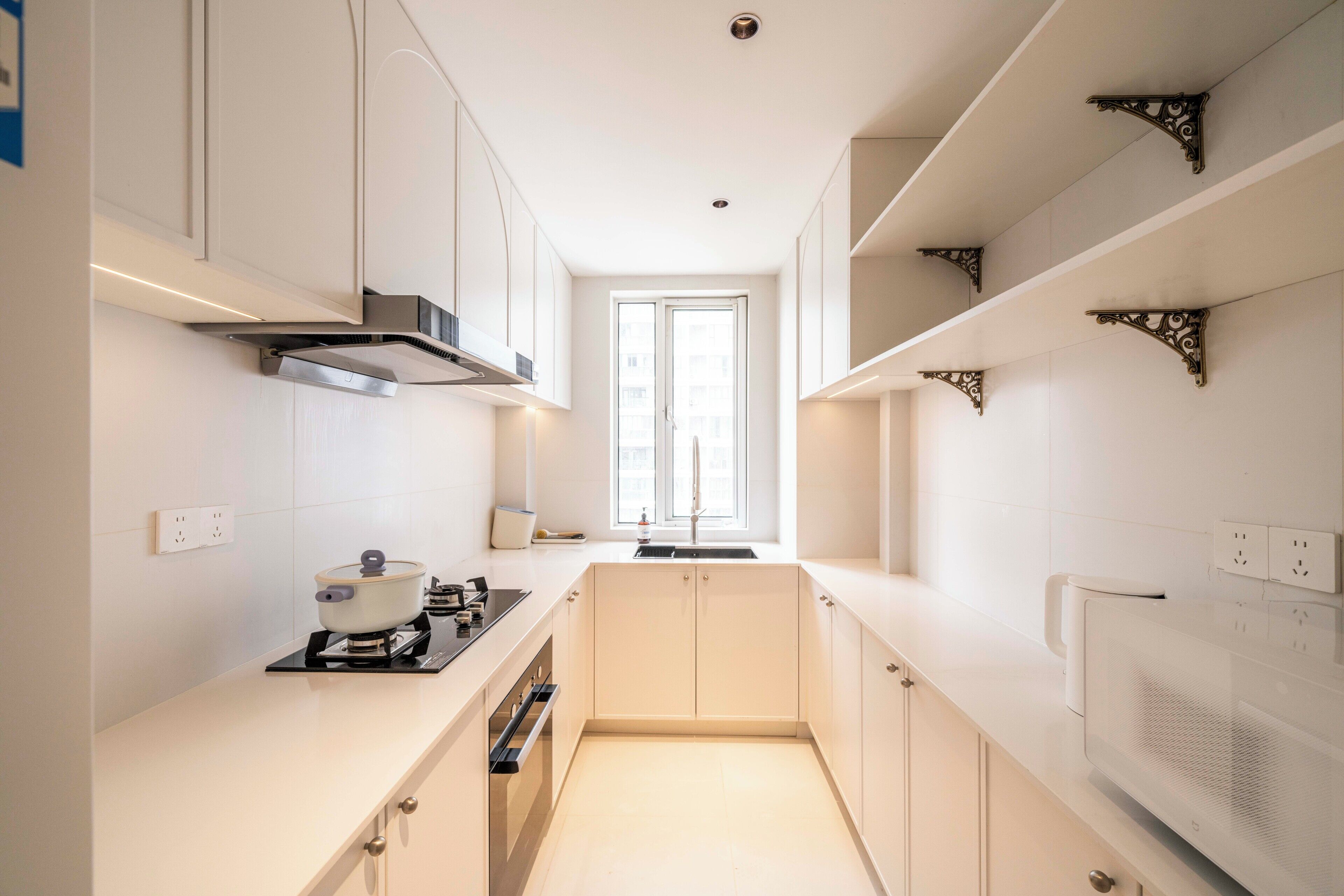 Apartment, City View | Private kitchen
