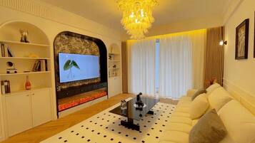 Apartment, City View | Living area