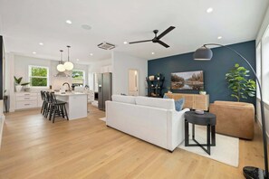 Télévision, espaces bureaux