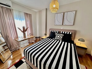 Iron/ironing board