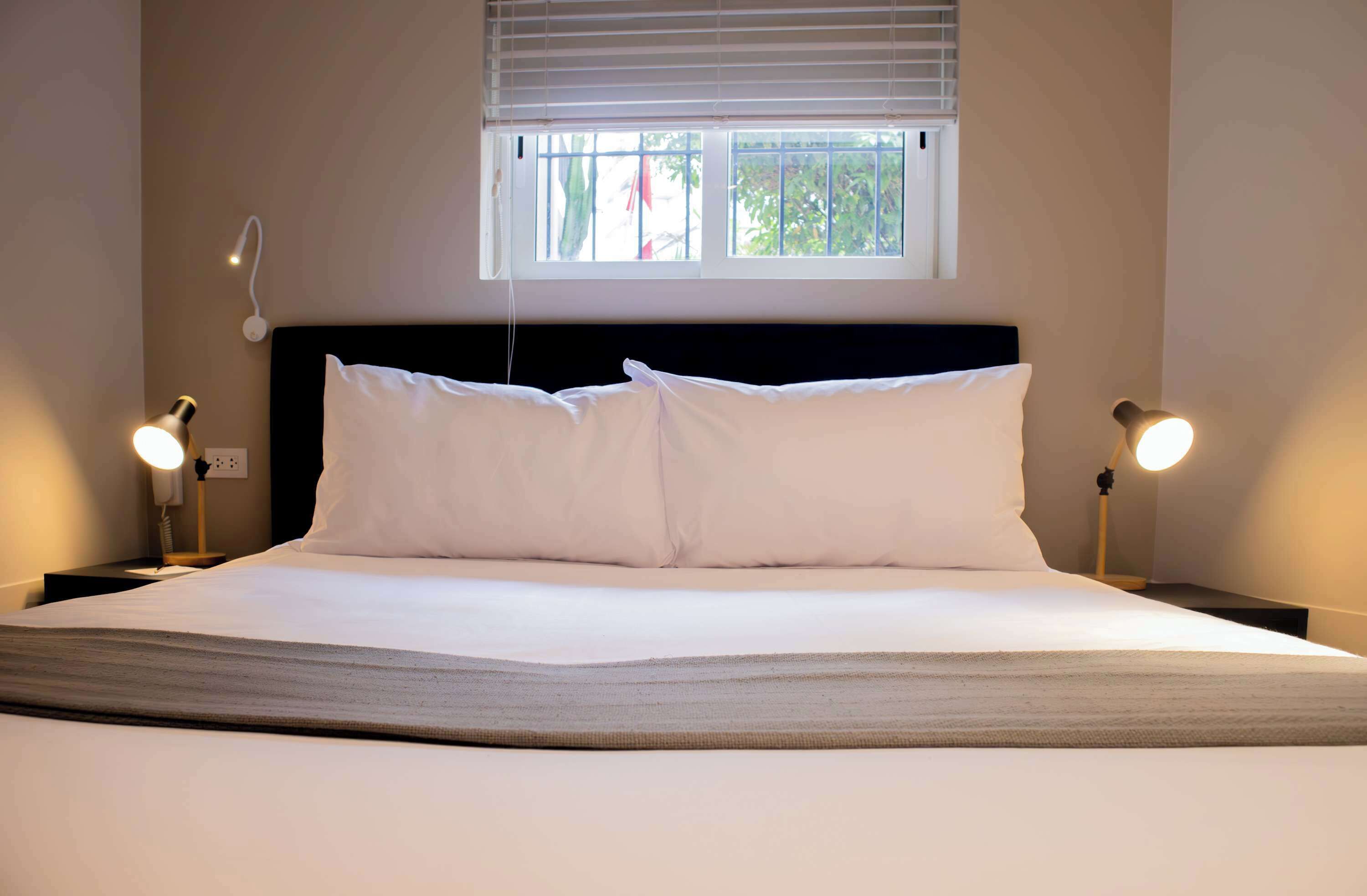1 bedroom, bed sheets