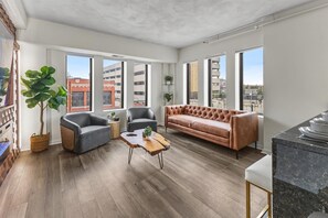 TV, fireplace, stereo, offices