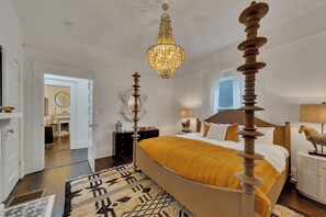 3 Schlafzimmer, Schreibtisch, Bügeleisen/Bügelbrett, kostenloses WLAN