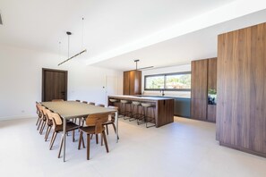 Dining - New villa 300m from Pinarello beach with private pool (Sainte Lucie)