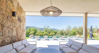 New villa 300m from Pinarello beach with private pool