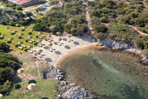 Cala Lupo Resort - Stintino