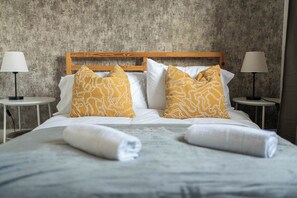 2 Schlafzimmer, Bügeleisen/Bügelbrett, kostenloses WLAN, Bettwäsche