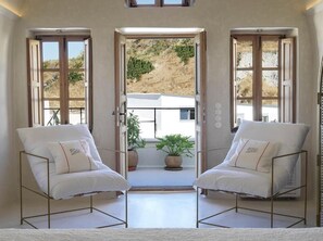 Coffres-forts dans les chambres, Wi-Fi gratuit