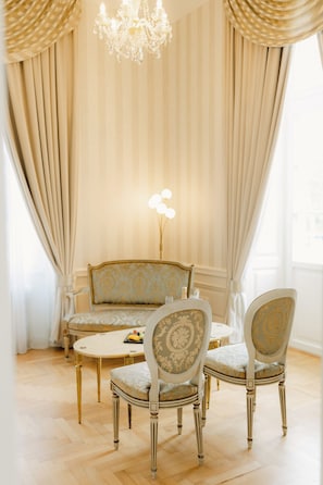 Romantic Apartment, Patio, Garden View | Living area - GOYA Vitality Hotel (Voderady)