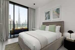 2 bedrooms, in-room safe, iron/ironing board, free WiFi