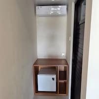 Deluxe Double Room, 1 King Bed, Pool View | Mini-refrigerator