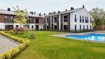 Apartment | Pool | Outdoor pool