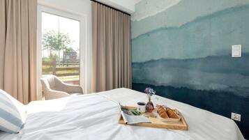 Huoneisto | 1 makuuhuone, yksilöllisesti kalustettu, silitysrauta/-lauta