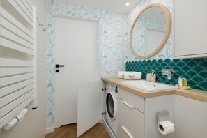 Apartment | Bathroom - Comfortable Apartment With a Terrace (Rewal)