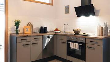 Kühlschrank, Ofen, Herdplatte, Geschirrspüler