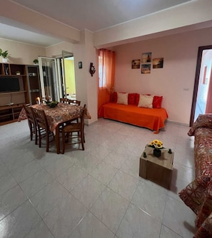 TV - Sea & Mountains Apartment (Mascali)