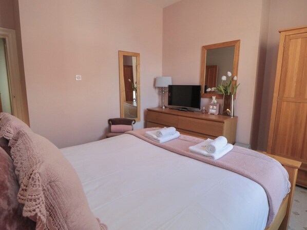 각각 다른 스타일의 인테리어, 각각 다르게 가구 비치, 무료 WiFi