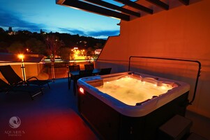 Luxury Apartment, Hot Tub, Mountain View | Terrace/patio