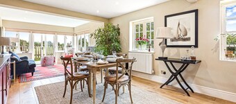 Fieldview Cottage with parking