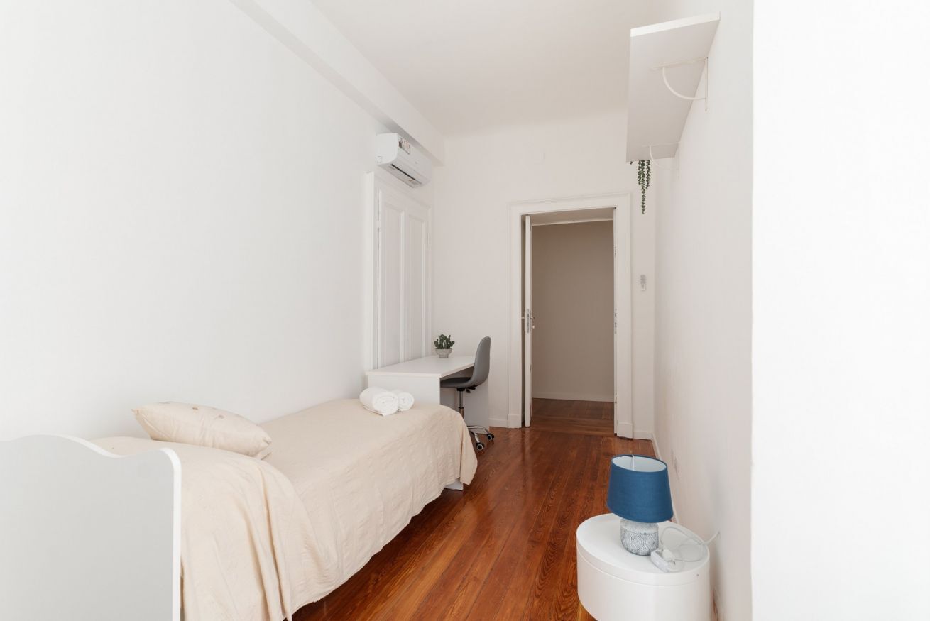 3 bedrooms, iron/ironing board