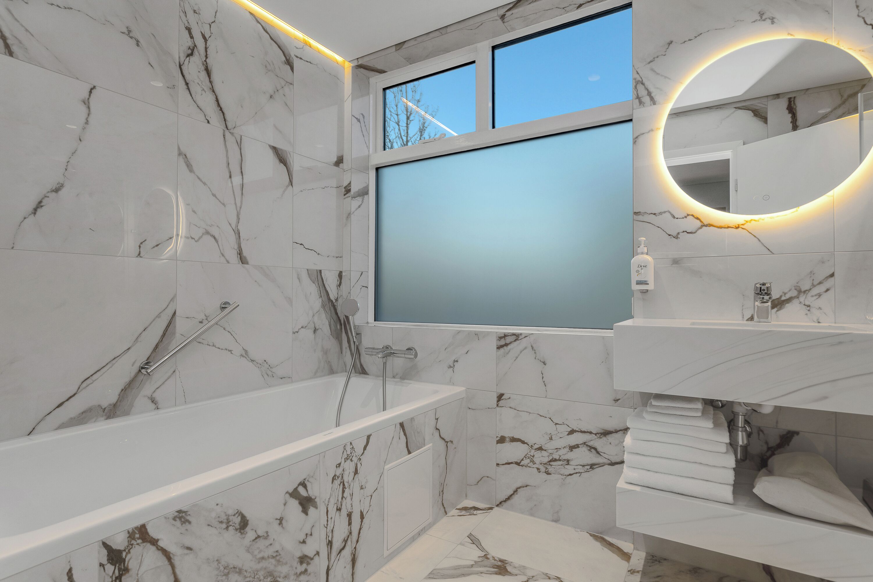 Studio, Multiple Beds, Kitchen (Separate Bath) | Bathroom | Shower, hair dryer, towels, soap