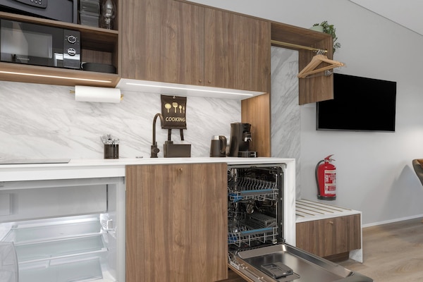 In-room safe, laptop workspace, blackout curtains, soundproofing