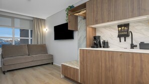 Twin Studio with Sofa Bed | Eigene Küche | Kühlschrank, Mikrowelle, Herdplatte, Geschirrspüler