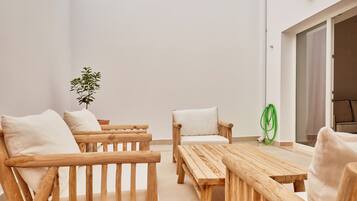 Deluxe appartement, uitzicht op de binnenplaats | Terras