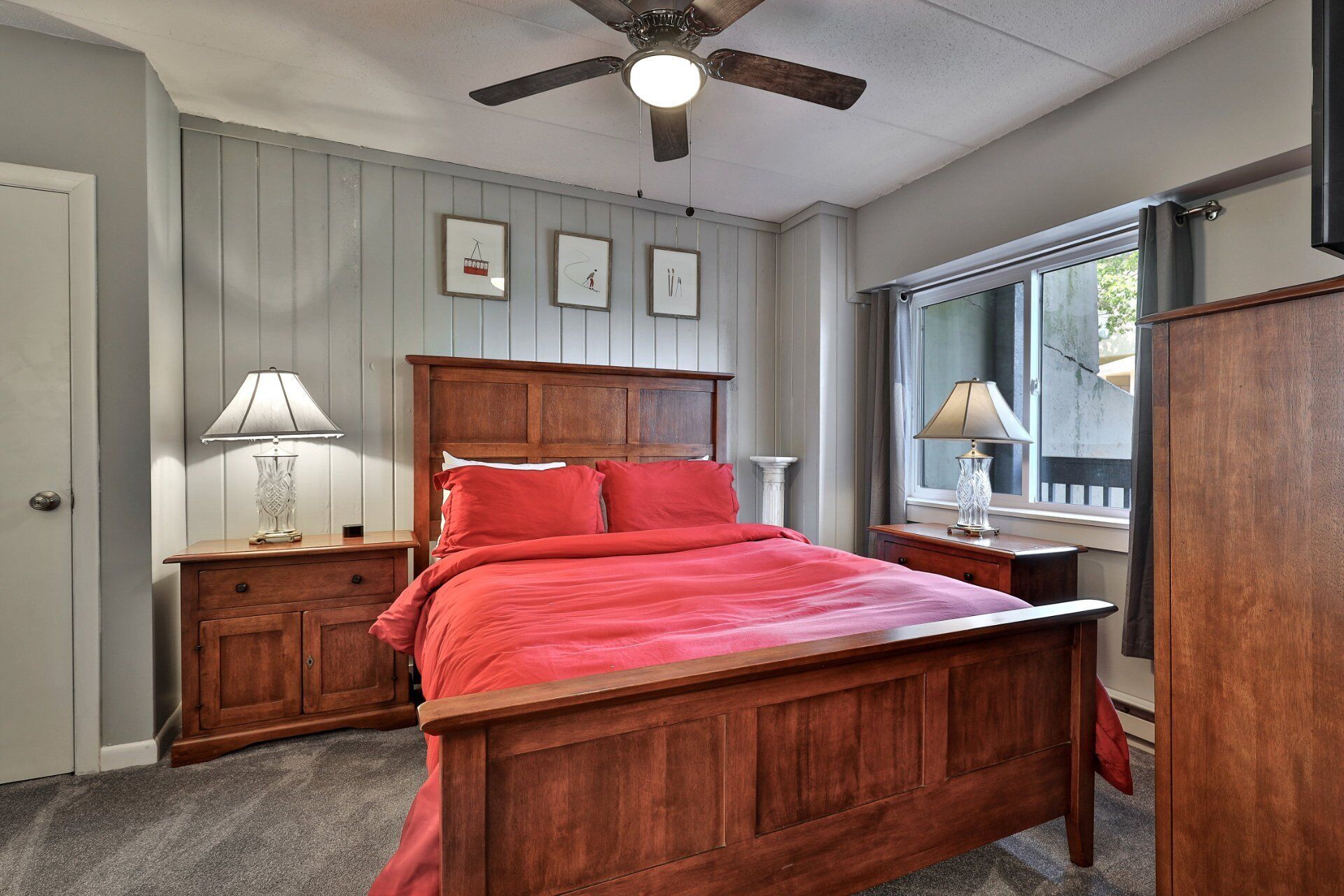 1 室のベッドルーム、アイロン / アイロン台、WiFi (無料)、ベッドシーツ