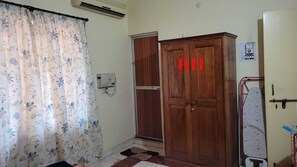 Interior - 1BHK apartment in a Holiday Resort close to the Beach with a common pool (Calangute)