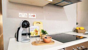 Unclassified image, 4 of 11, button - Lifestyle Living in St Julians (San Ġiljan)