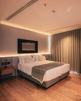 Premium bedding, minibar, individually decorated, individually furnished