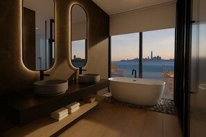 Panoramic Suite, River View | Desk, laptop workspace, free WiFi