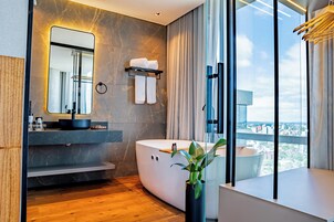 Panoramic Suite, River View | Bathroom | Hair dryer, towels, soap, shampoo